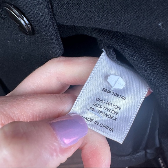 Michael Stars two button closure black stretch blazer size one - Picture 3 of 6